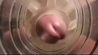 Amateur Masturbator Enjoys Sex Toy