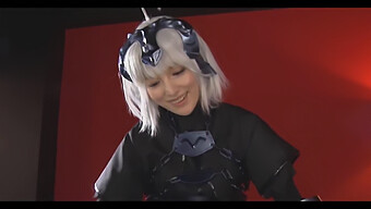 Una Japonesa De Cosplay Se Pone Traviesa En Un Video Hd