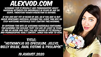 Xo Speculum: Penyisipan Ekstrim Fisting Anal Dan Prolaps